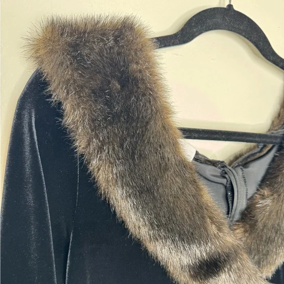 Patra womens L black velvet long sleeve fur cuff maxi dress witchy Gala formal - Picture 7 of 9